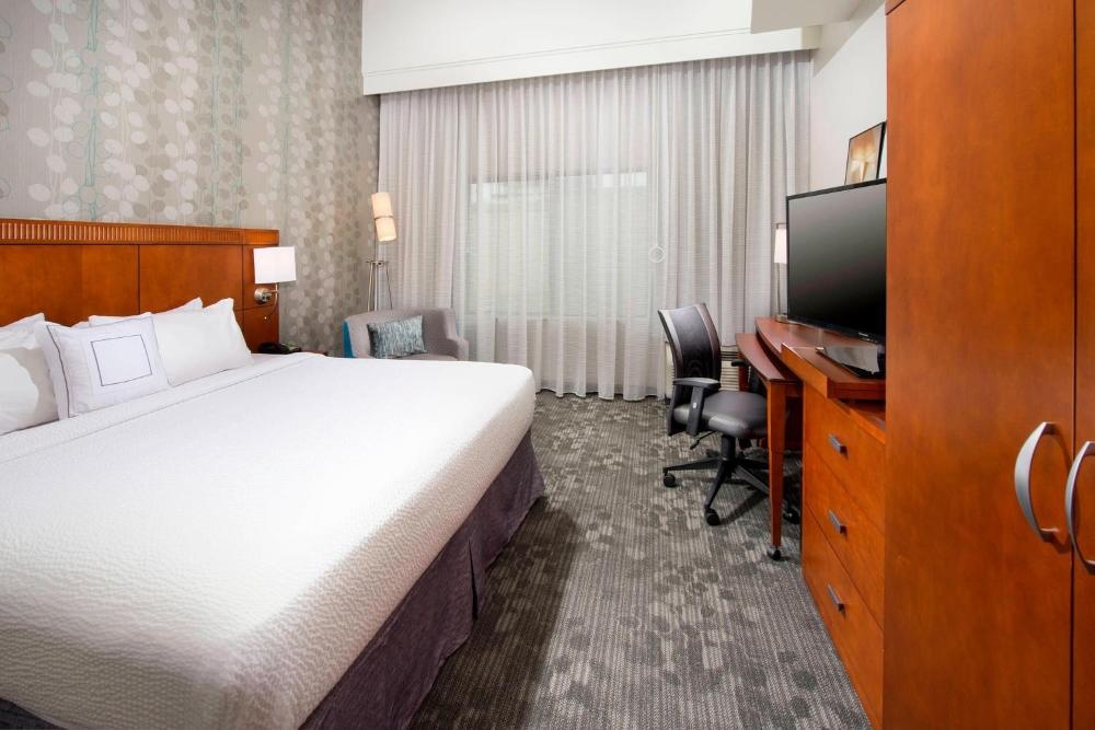 Courtyard by Marriott San Antonio SeaWorld/Lackland