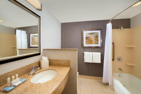 Courtyard by Marriott San Antonio SeaWorld/Lackland image 11